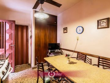 Venta departamento tipo PH 3 ambientes con dependencia como dormitorio 117M² en Boedo sin expensas