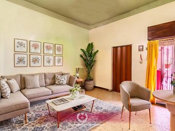 Venta departamento tipo PH 3 ambientes con dependencia como dormitorio 117M² en Boedo sin expensas