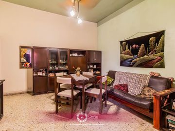 Venta departamento tipo PH 3 ambientes con dependencia como dormitorio 117M² en Boedo sin expensas