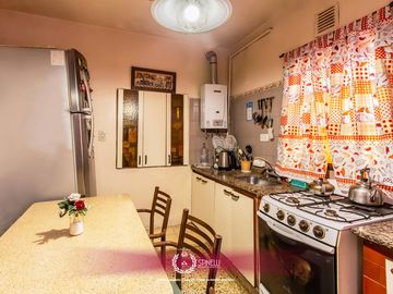 Venta departamento tipo PH 3 ambientes con dependencia como dormitorio 117M² en Boedo sin expensas