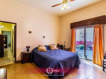 Venta departamento tipo PH 3 ambientes con dependencia como dormitorio 117M² en Boedo sin expensas