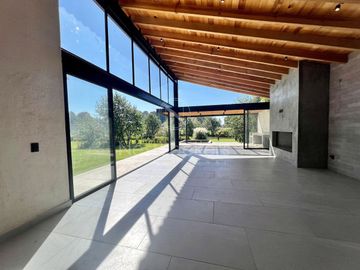 Casa en Condominio en Venta en San Simón, Valle de Bravo