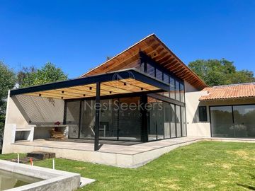 Casa en Condominio en Venta en San Simón, Valle de Bravo