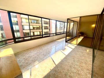 Gran Departamento 4D4B con estac. Y bodega, Providencia