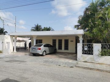 VENTA CASA  MERIDA PARA OFICINAS PENSIONES  YUCATAN