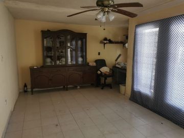 VENTA CASA  MERIDA PARA OFICINAS PENSIONES  YUCATAN