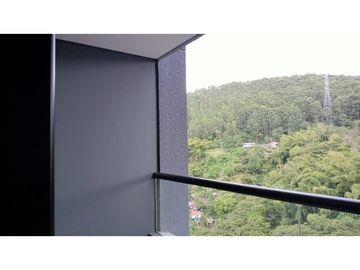 EN ARRIENDO APARTAMENTO EN EL POBLADO MEDELLIN COLOMBIA