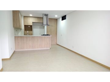 EN ARRIENDO APARTAMENTO EN EL POBLADO MEDELLIN COLOMBIA