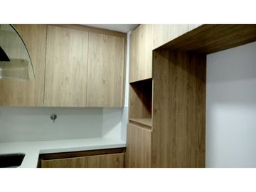 EN ARRIENDO APARTAMENTO EN EL POBLADO MEDELLIN COLOMBIA