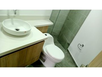EN ARRIENDO APARTAMENTO EN EL POBLADO MEDELLIN COLOMBIA