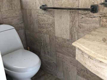 SE RENTA CASA DUPLEX EN VALLE DORADO