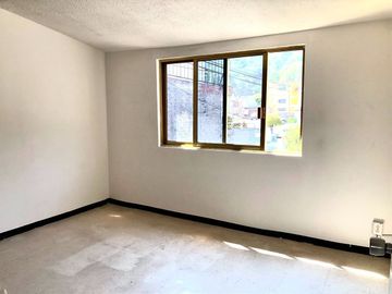 RENTO CASA DUPLEX EN VALLE DORADO