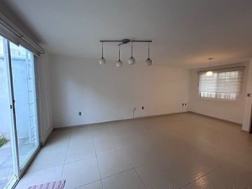 Casa en Fraccionamiento Villas Palmira Lomas del Marqués