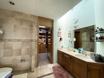 VENTA CASA EN JARDINES EN LA MONTAÑA
