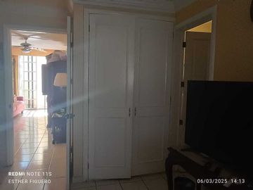 CASA EN VENTA EN LA COLONIA SAN JAVIER ZONA CENTRO