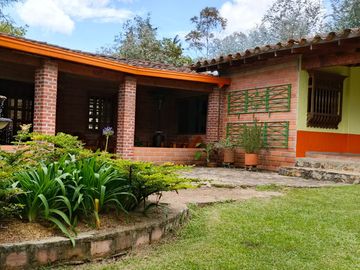 Venta De Finca En San Vicente Ferrer Vda Chaparral
