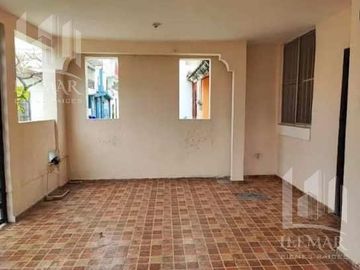 Casa de 1 piso en venta en Jardines de Champayan, Altamira, Tam