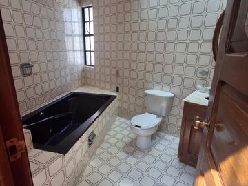 VENTA DE CASA A PIE DE CALLE EN COL. MORELOS