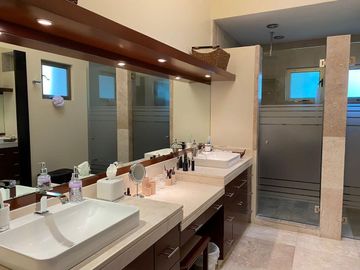 CASA EN VENTA TUXTLA GUTIÉRREZ CHIAPAS, UBICADA EN LOMAS DEL CAMPESTRE