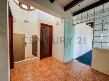 Venta de Exclusiva Infraestructura Hotelera en Miraflores