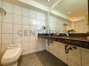Venta de Exclusiva Infraestructura Hotelera en Miraflores