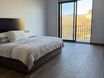Departamento en Renta en Vista Antigua – Lago Esmeralda