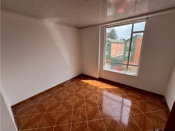 VENDO CASA EN EL TINTAL KENNEDY CONJUNTO CIUDAD TINTAL