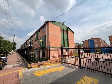 VENDO CASA EN EL TINTAL KENNEDY CONJUNTO CIUDAD TINTAL