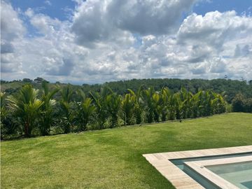 Casa campestre en condominio para la venta en Cerritos, Pereira!!!