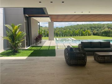 Casa campestre en condominio para la venta en Cerritos, Pereira!!!