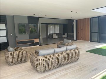 Casa campestre en condominio para la venta en Cerritos, Pereira!!!
