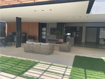 Casa campestre en condominio para la venta en Cerritos, Pereira!!!