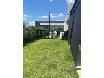 Casa campestre en condominio para la venta en Cerritos, Pereira!!!