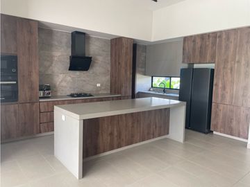 Casa campestre en condominio para la venta en Cerritos, Pereira!!!