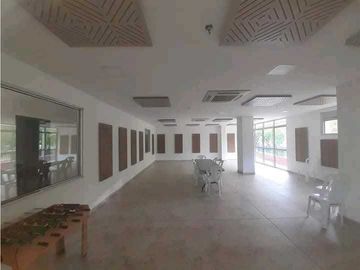 SE VENDE Apartamento Piso 9 en La Flora / JV