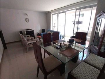 SE VENDE Apartamento Piso 9 en La Flora / JV