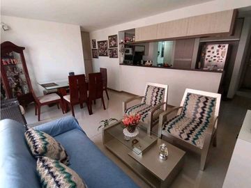 SE VENDE Apartamento Piso 9 en La Flora / JV