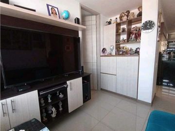 SE VENDE Apartamento Piso 9 en La Flora / JV