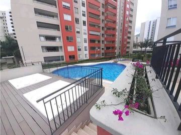 SE VENDE Apartamento Piso 9 en La Flora / JV