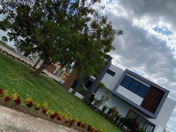 Casa VENTA Las Palmas de medellin Veracruz.