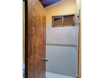 Finca independiente para la venta en Vda La Floresta,Alcala!!!