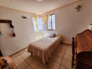 CASA EN VENTA  EN RESIDENCIAL LAS FUENTES QUERETARO