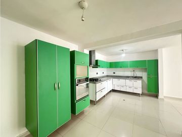 Venta de casa en Santa Marta conjunto cerrado