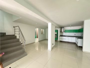 Venta de casa en Santa Marta conjunto cerrado