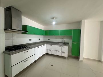 Venta de casa en Santa Marta conjunto cerrado