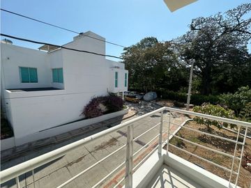Venta de casa en Santa Marta conjunto cerrado