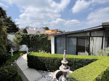 Descubre tu nuevo hogar en Loma de Valle Escondido