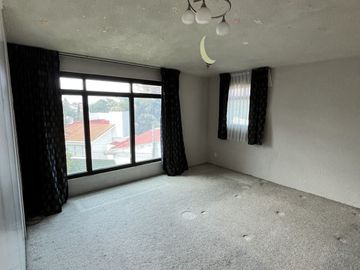 Descubre tu nuevo hogar en Loma de Valle Escondido