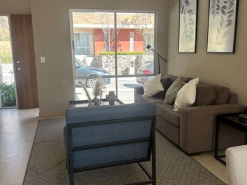 Renta y venta de casas en Lago Esmeralda