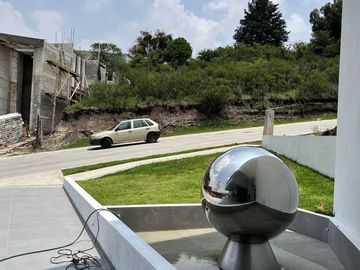 Venta de Hermosa Residencia en Rancho San Juan